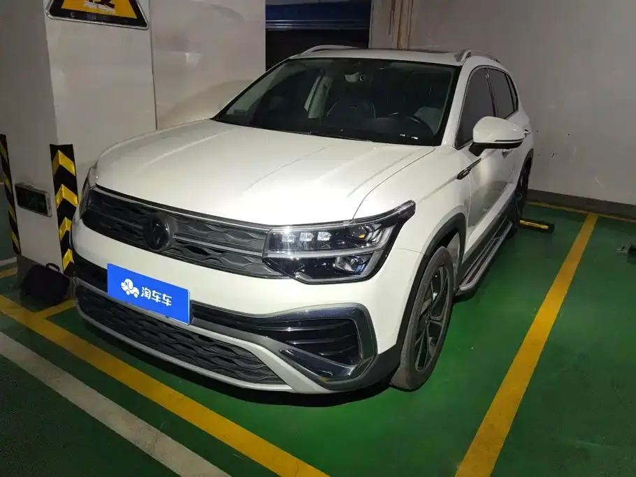 Volkswagen Tharu 300TSI 2WD Full Moon Edition 2023