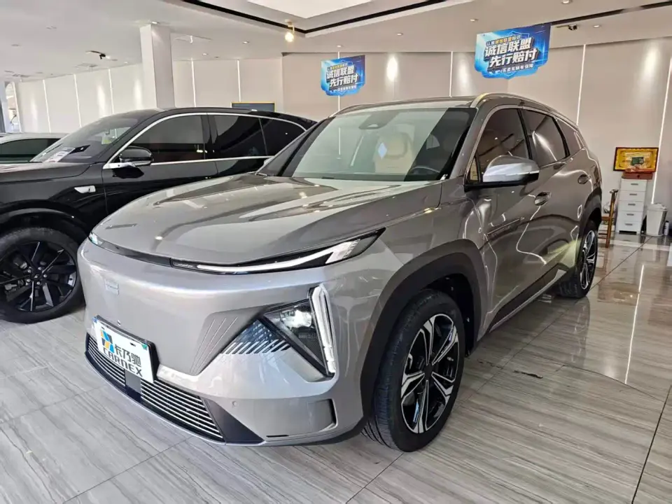 Geely Galaxy Galaxy L7 1.5T 115km PLUS Soaring Dragon Edition 2024
