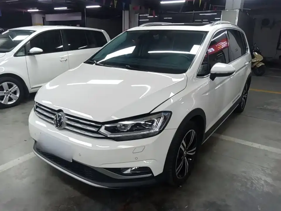 Volkswagen Touran Touran L 280TSI DSG Cross Edition 6-seater China VI 2019
