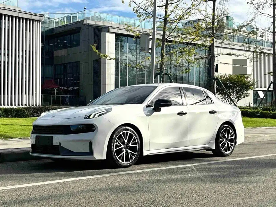 Lynk & Co 03 2.0TD DCT Power Pro 2022