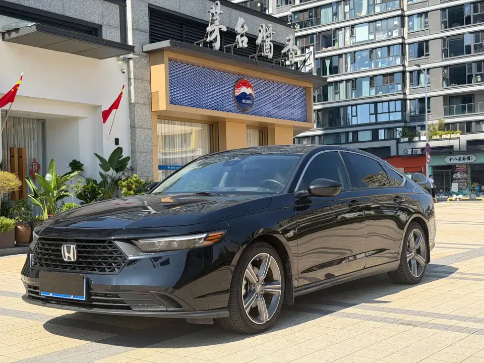 Honda Accord 260TURBO Luxury Edition 2024