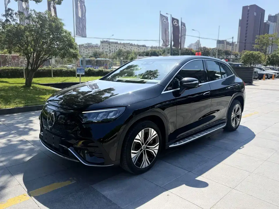 Mercedes-Benz EQE SUV 500 4MATIC Luxury Edition 2025