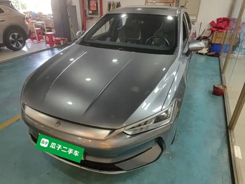 BYD Qin PLUS EV 400KM Luxury Model 2023