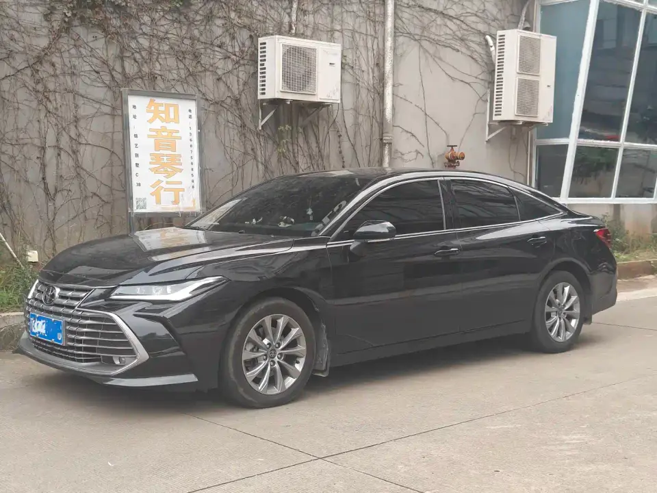 Toyota Avalon Model 2.0L Progressive Edition 2025