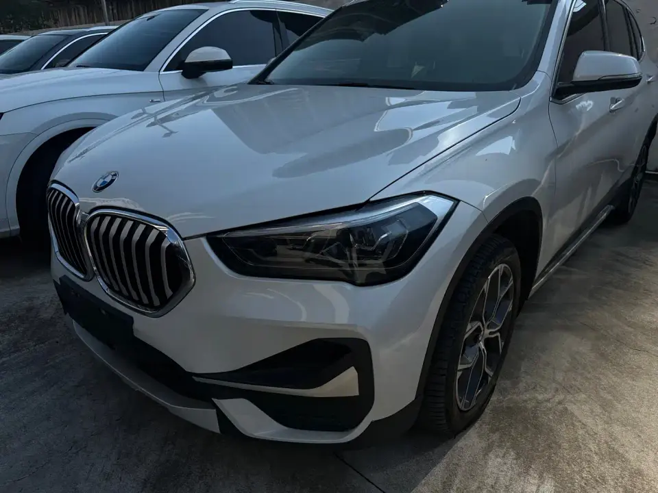 BMW X1 sDrive25Li Leading 2021
