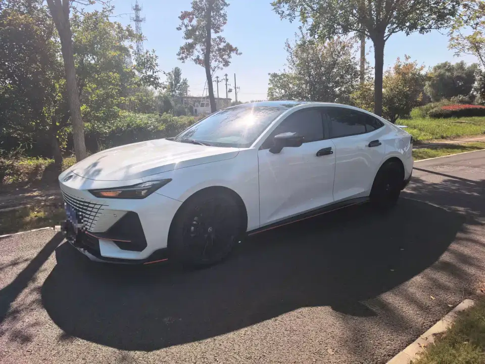 Changan UNI-V 1.5T Sport Edition 2022