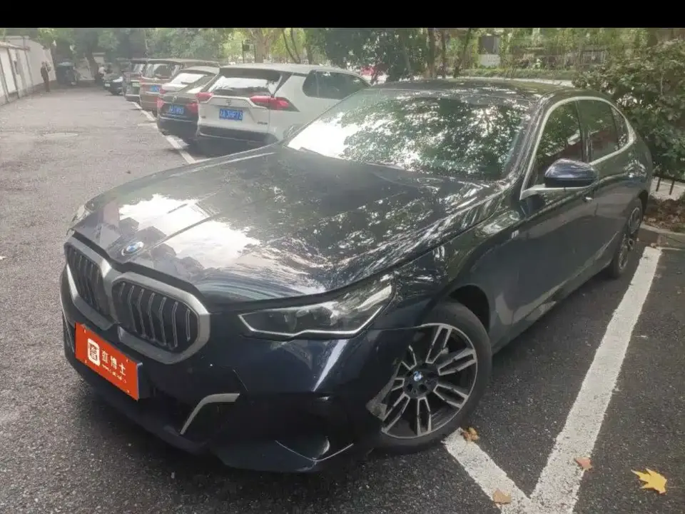 BMW 5 Series 525Li M Sport Package 2024