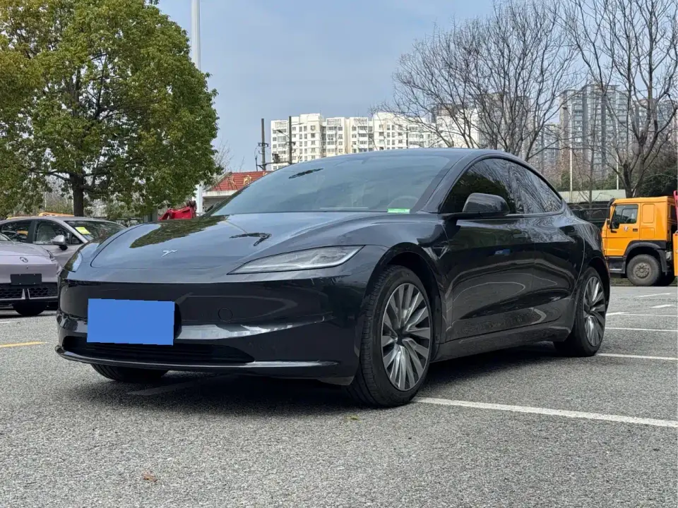 Tesla Model 3 Rear-Wheel Drive 2024