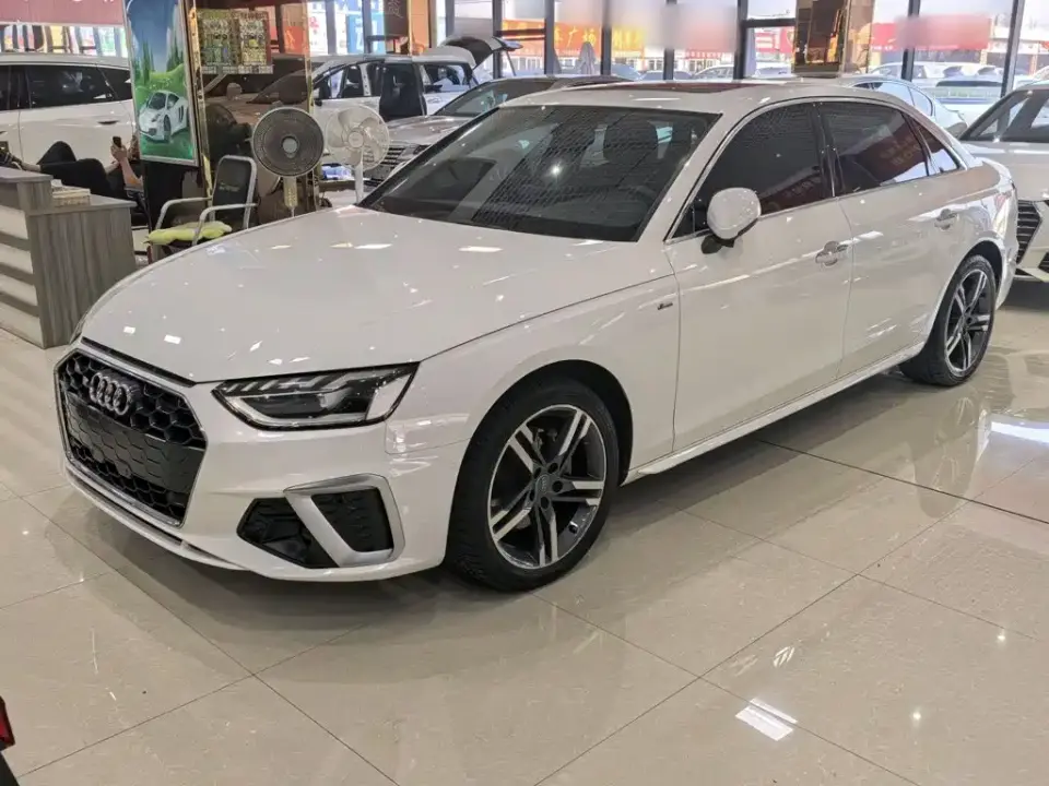 Audi A4L 40 TFSI Luxury Dynamic 2020