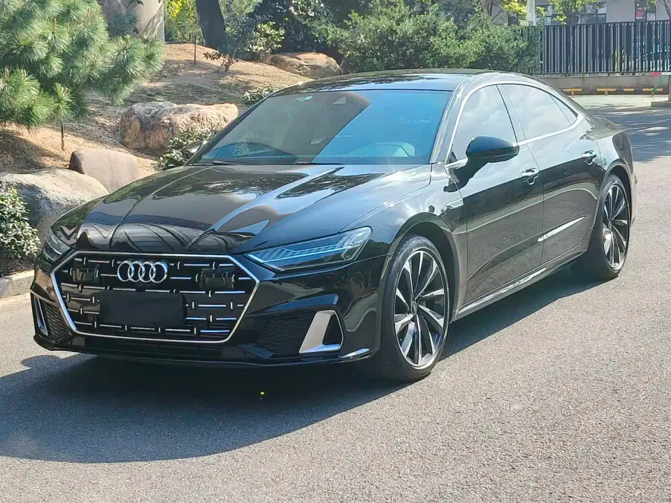 Audi A7L 45 TFSI S-line Future Dream Edition 2023