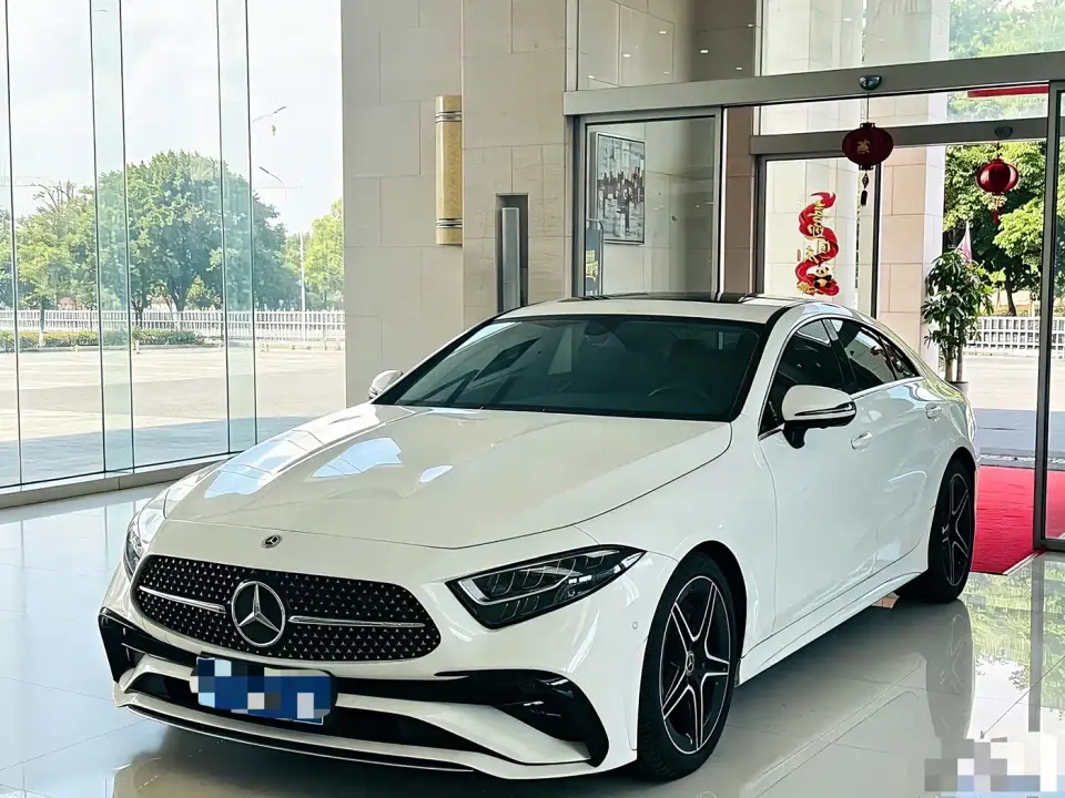 Mercedes-Benz CLS-Class Model CLS 300 Sport Version 2023