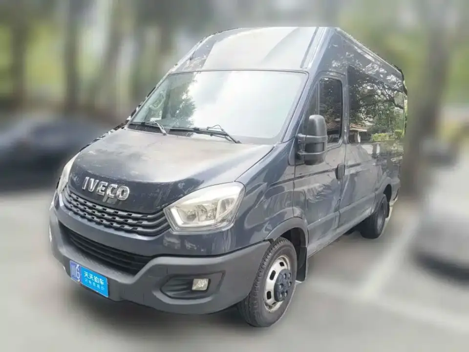 Iveco Daily 2.0T Manual Chaorui Long Wheelbase Short Overhang High Roof Manual Door F1A 2022