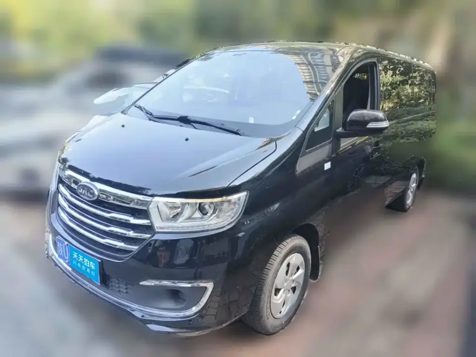JAC Refine M3 PLUS 1.8L Smart Connect 9-seater 2024