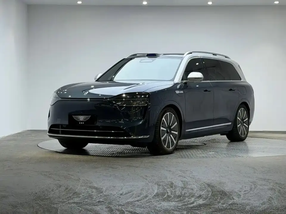 AITO Wenjie AITO M9 Extended Range Ultra 42kWh 6-Seater 2024