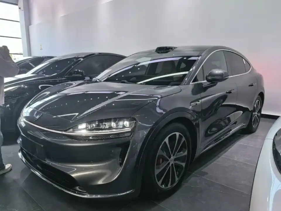 Zhijie Luxeed R7 Range Extender Ultra 2025