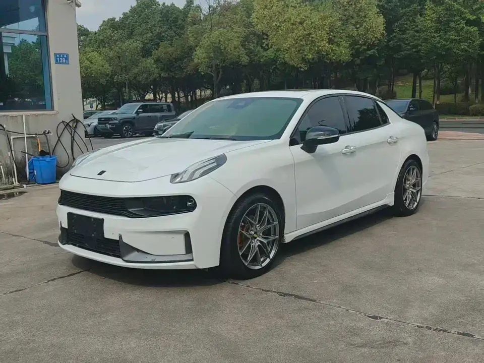 Lynk & Co 03 1.5TD DCT Power Pro Version China V 2019
