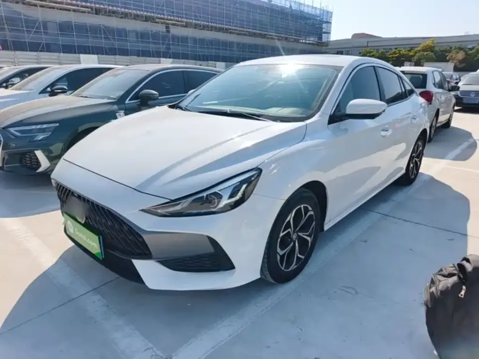 MG MG5 180DVVT CVT Youth Luxury Edition 2022