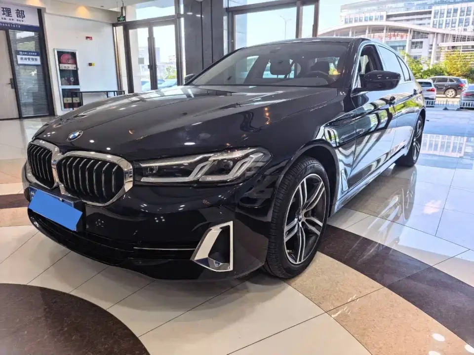 BMW 5 Series 530Li Exclusive Luxury Package 2022