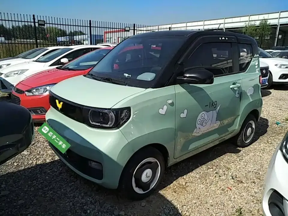 Wuling Motors Hongguang MINIEV Macaron Premium Edition LFP 2022