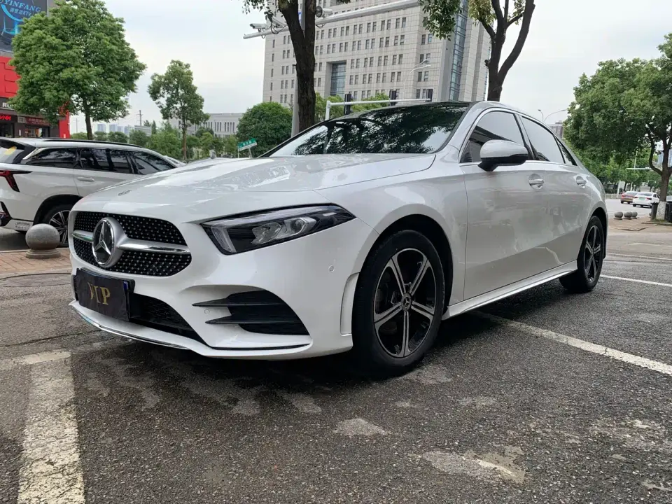 Mercedes-Benz A-Class Facelift II A 200 L Sport Sedan Fashion 2023