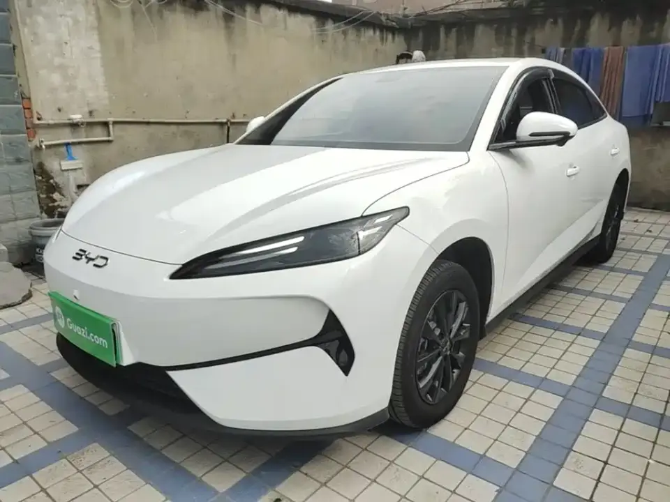 BYD e7 520 Smart Driving Edition 2025