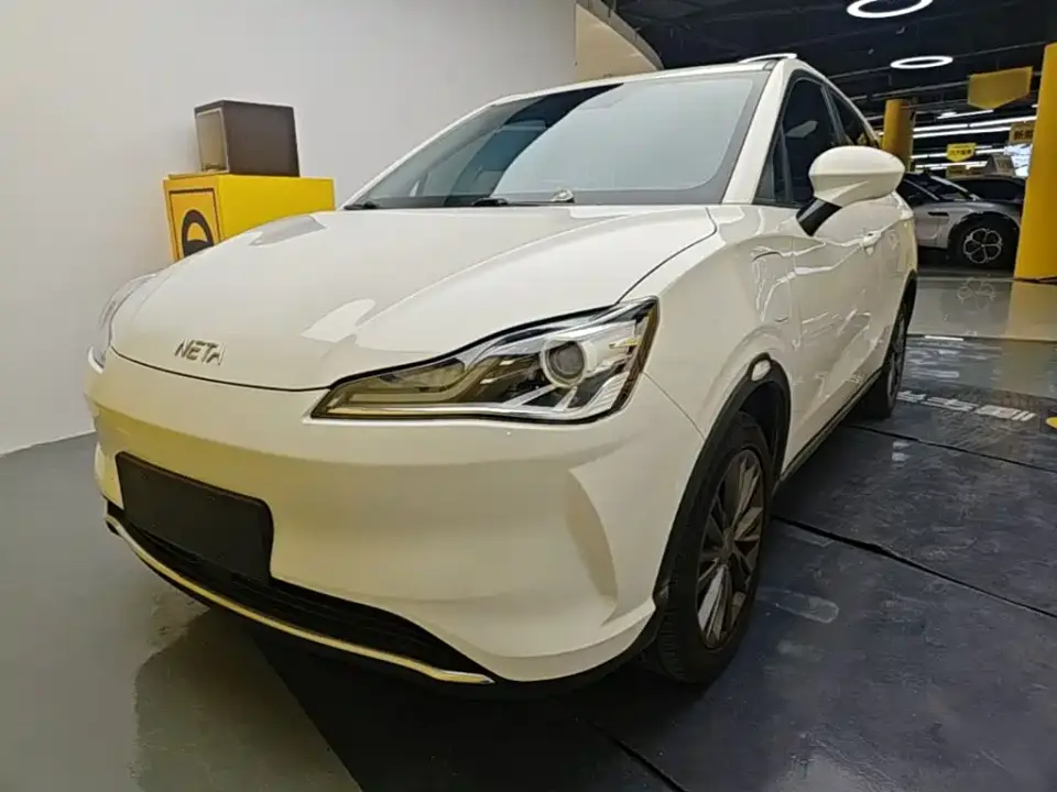 Neta Nezha V Trend 400 Lite 2022