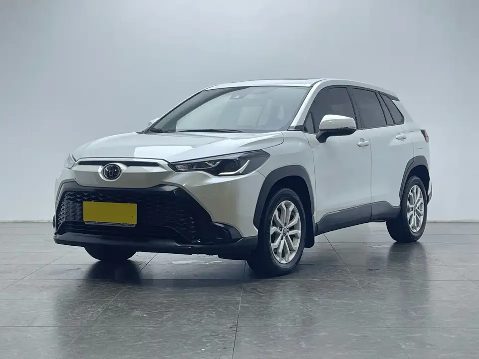 Toyota Frontlander 2.0L CVT Luxury Edition 2022