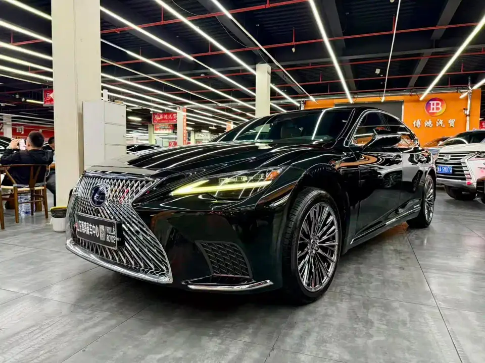 Lexus LS 500h Excellence Edition 2022