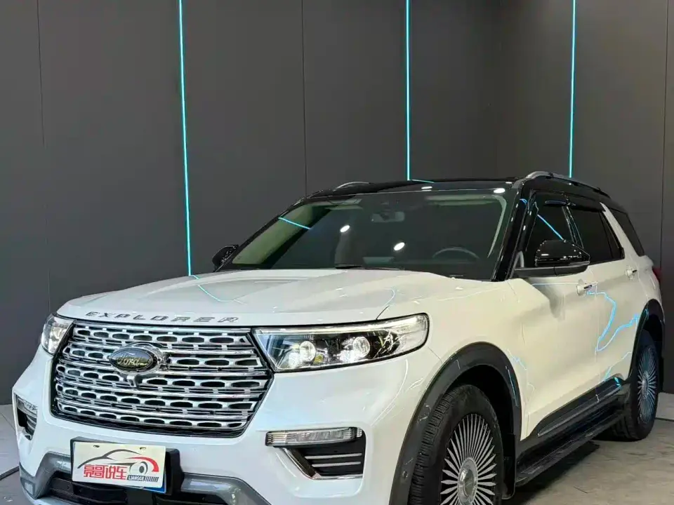 Ford Explorer EcoBoost 285 AWD Titanium Edition 6-Seater 2021