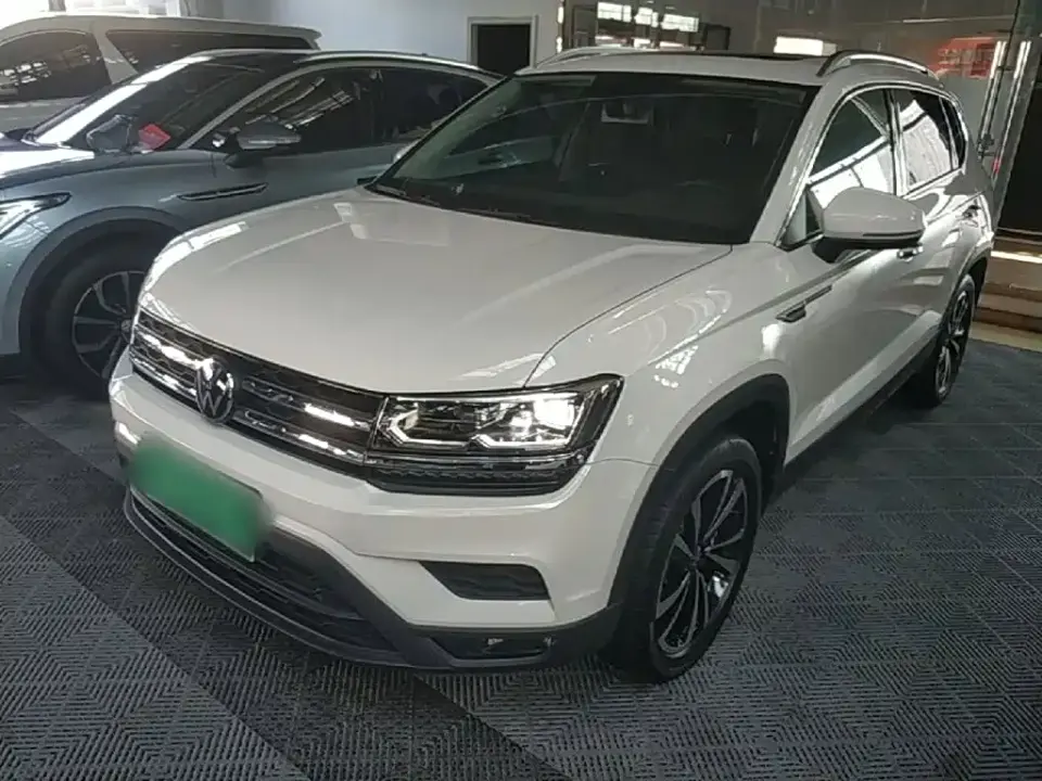 Volkswagen Tharu 280TSI 2WD Luxury Plus 2022