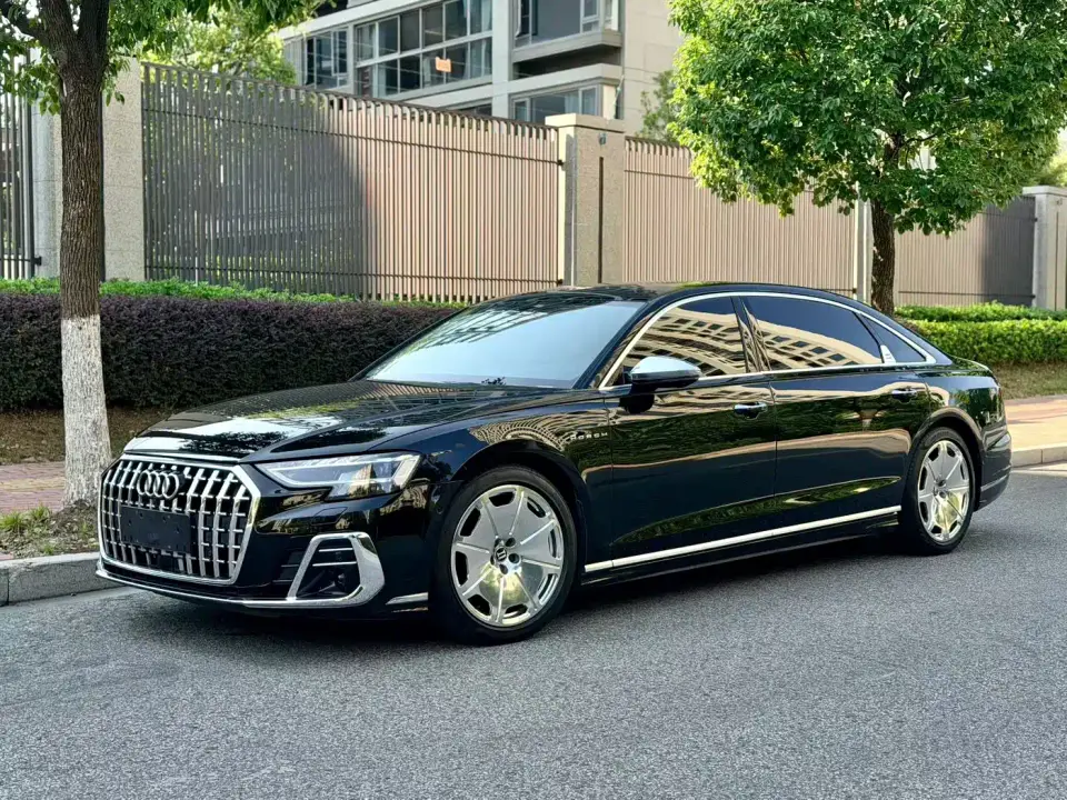 Audi A8 Model A8L Horch Founder's Edition Classic 2023