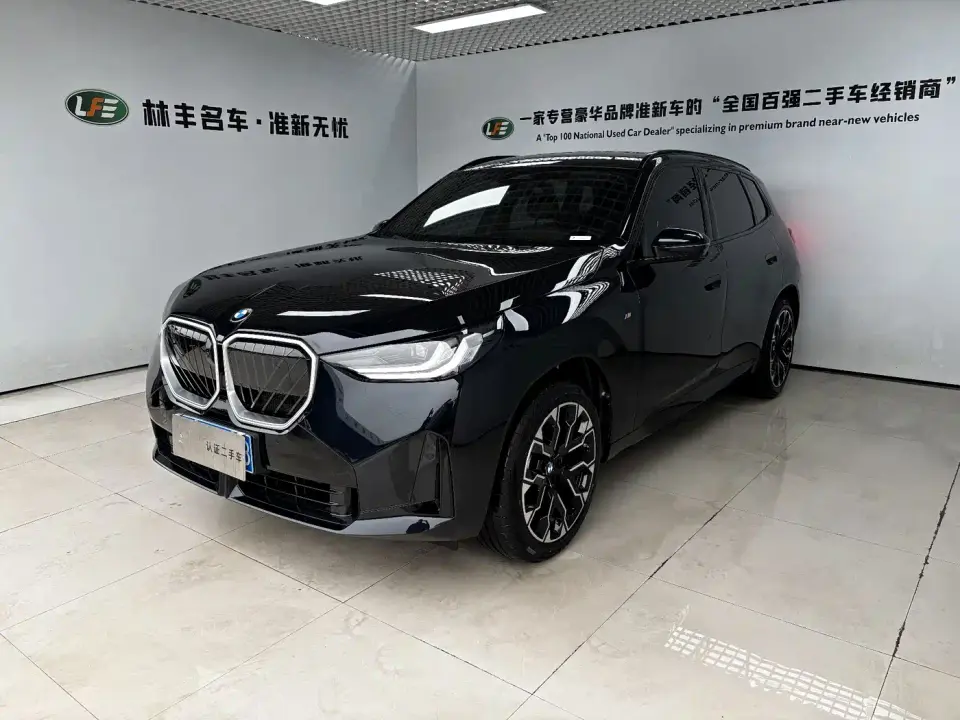 BMW X3 xDrive30L Leading Trim M Sport Shadowline Package 2026