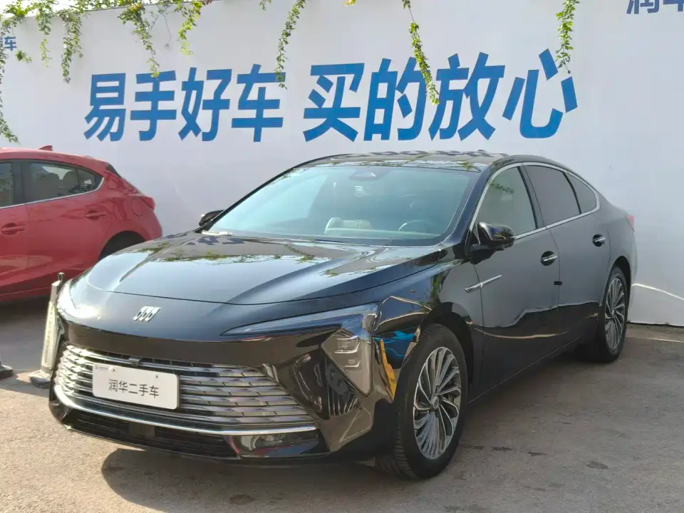Buick LaCrosse 28T Premium Edition 2024