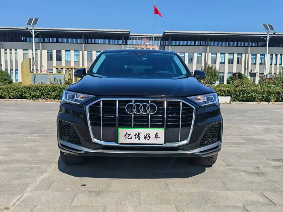 Audi Q7 55 TFSI quattro S line Sport 2022