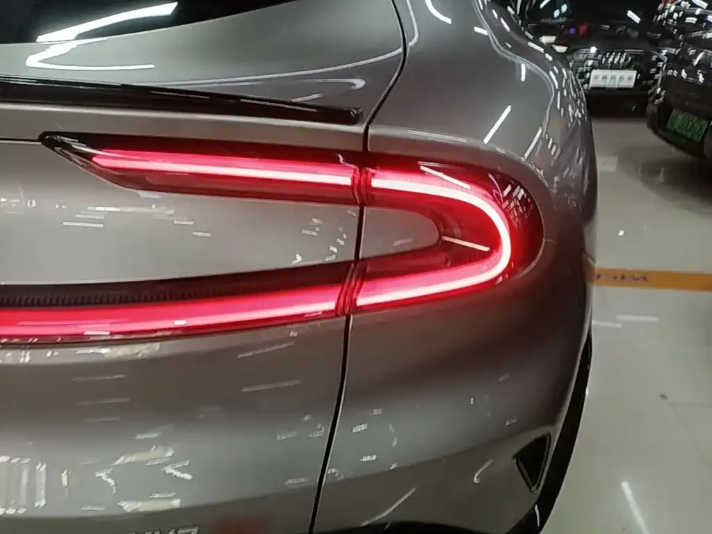 Xiaomi Auto Xiaomi YU7 Ultra Long Range High Performance AWD Max Edition 2025 — фото 8