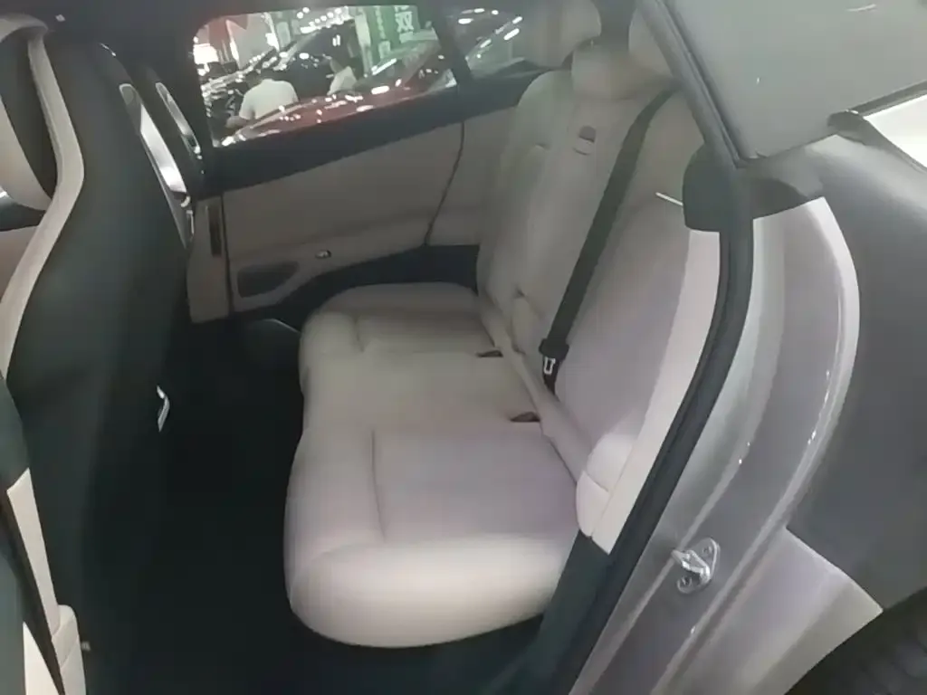 Xiaomi Auto Xiaomi YU7 Ultra Long Range High Performance AWD Max Edition 2025 — фото 17