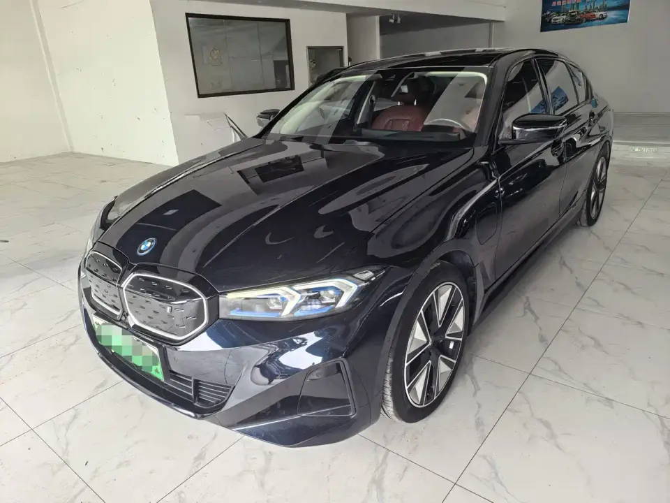 BMW i3 eDrive 40 L Shadow Night Sport Package 2023