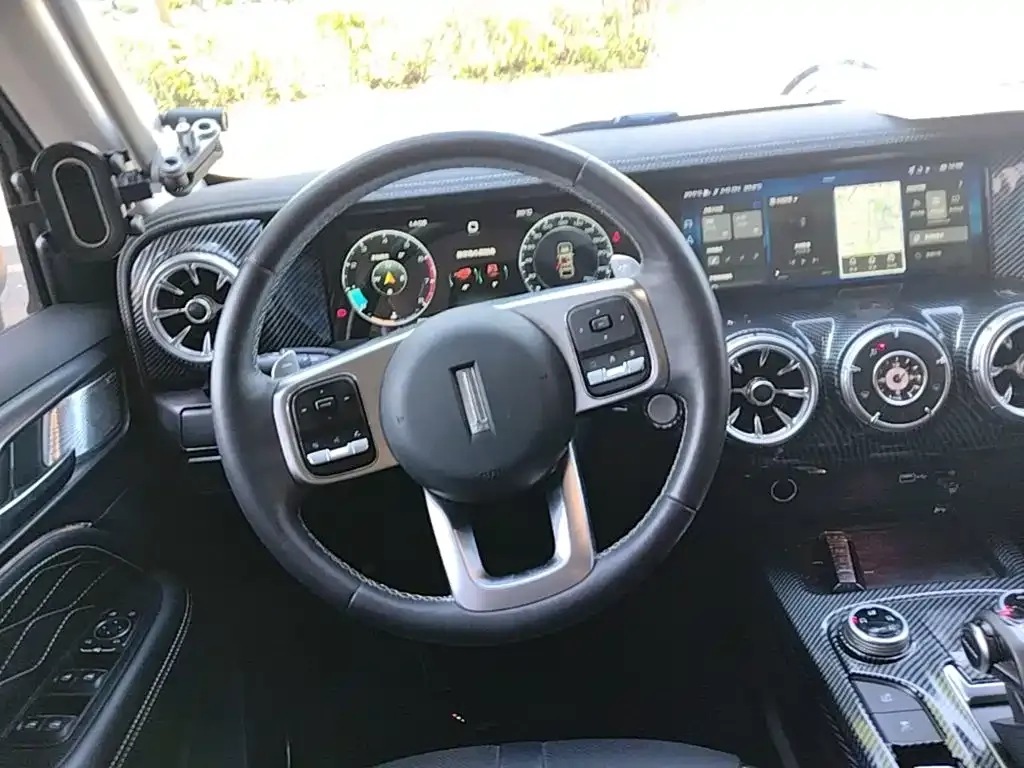 Tank 300 Off-road Version 2.0T Conqueror 2021 — фото 11
