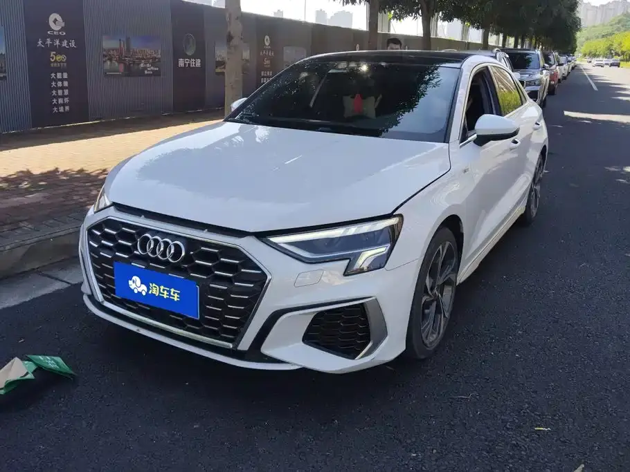 Audi A3 A3L Limousine 35 TFSI Luxury Sport 2021