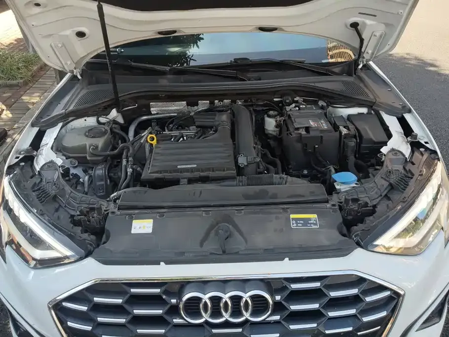 Audi A3 A3L Limousine 35 TFSI Luxury Sport 2021 — фото 10