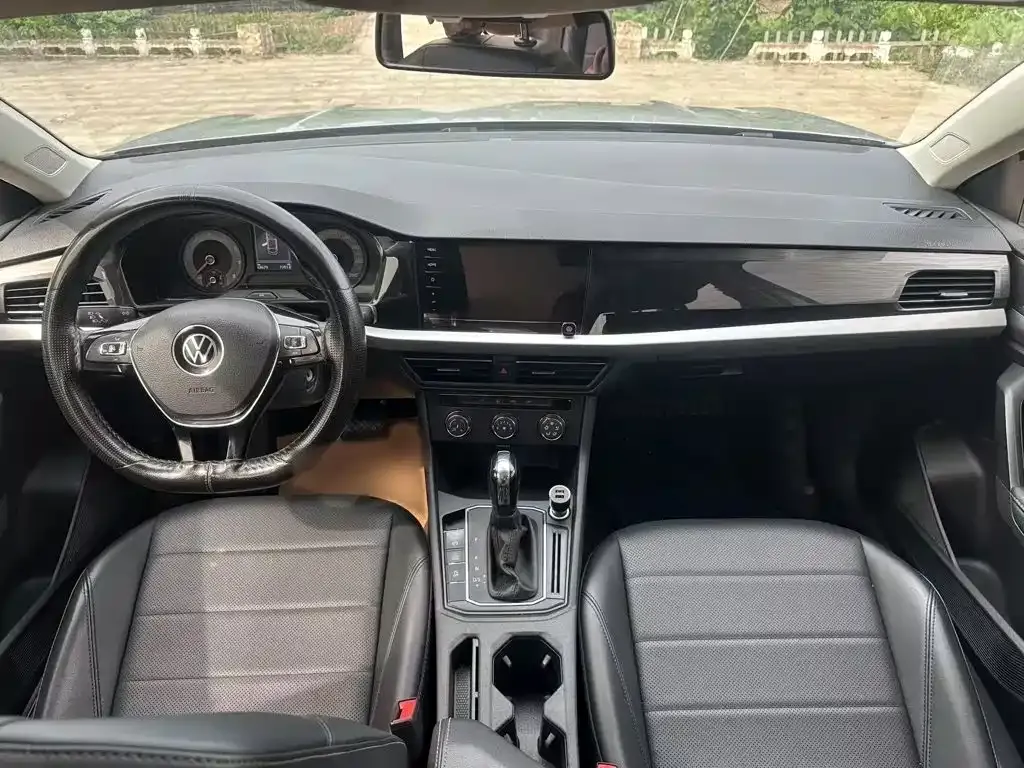 Volkswagen Lavida 1.5L Auto Comfort Edition 2021 — фото 8