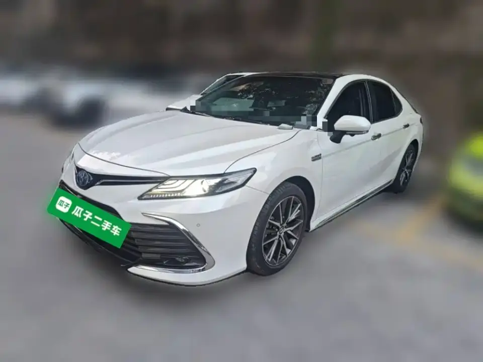 Toyota Camry Hybrid 2.5HG Luxury Edition 2022