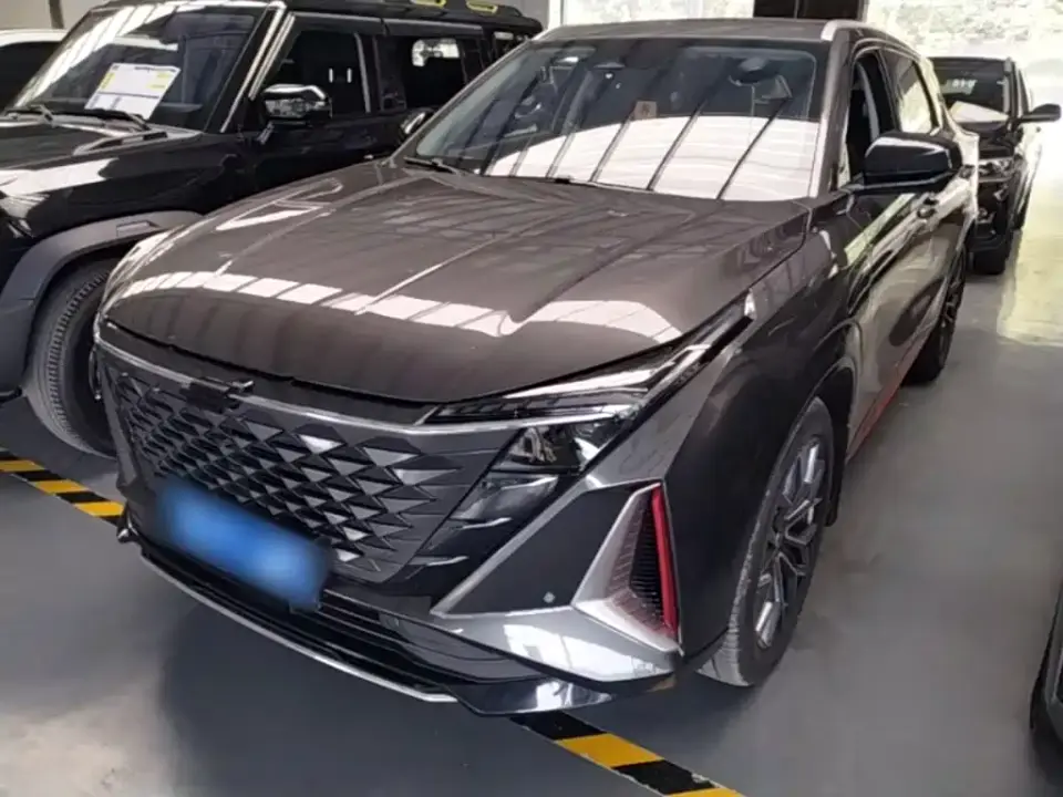 Changan Oshan Z6 Blue Whale 1.5T DCT Smart Leader 2024