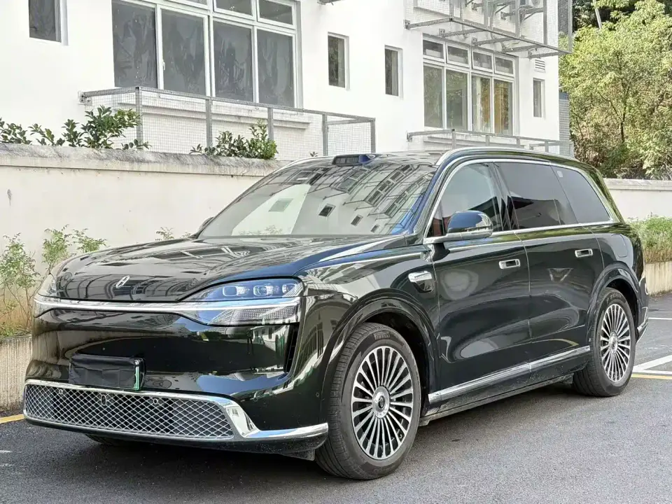 AITO Wenjie AITO M9 2025