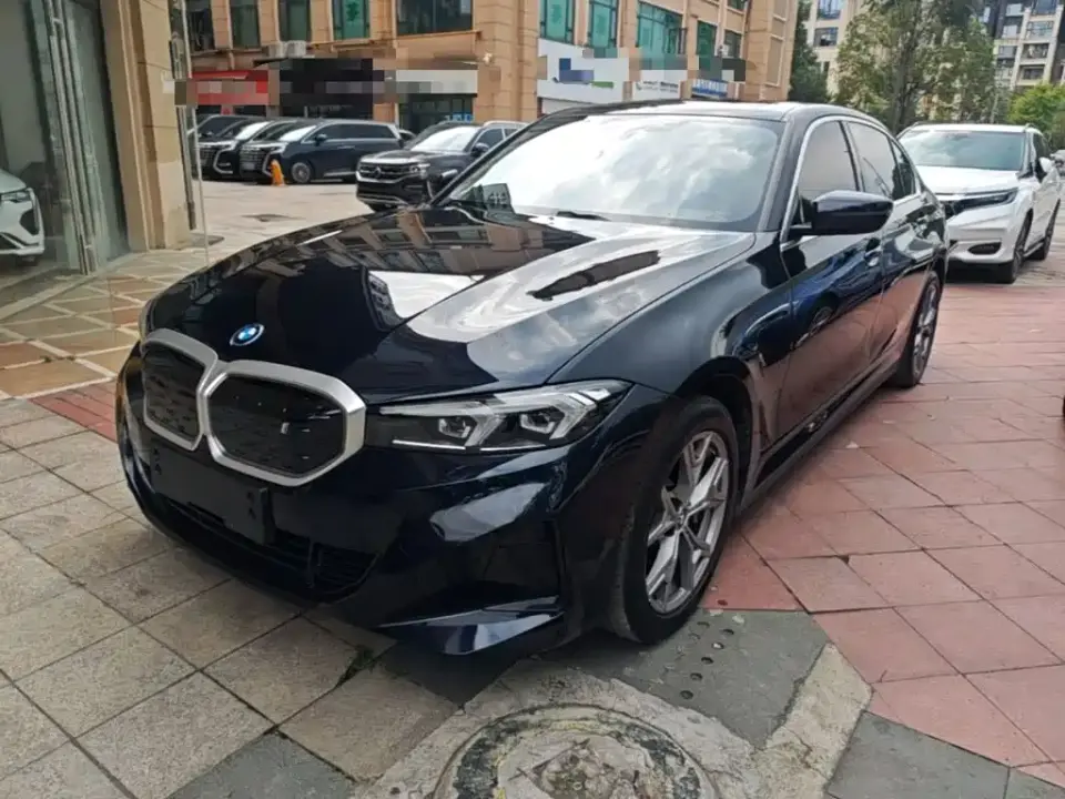 BMW i3 eDrive 35 L 2024