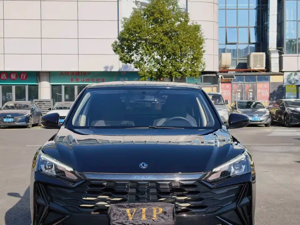 Dongfeng Aeolus Yixuan 1.5L Auto Luxury 2025