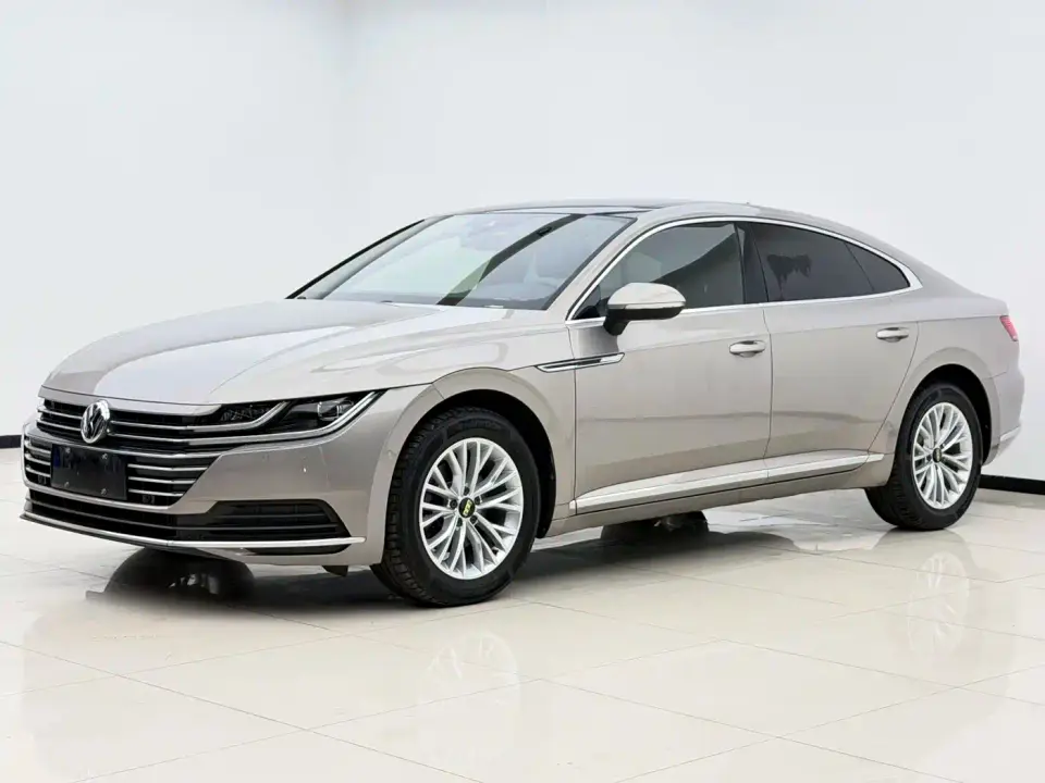 Volkswagen FAW-Volkswagen CC 330TSI Charming Appearance (China V) 2019