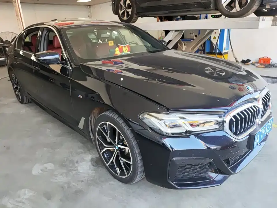 BMW 5 Series Facelift 530Li Premium M Sport Package 2022