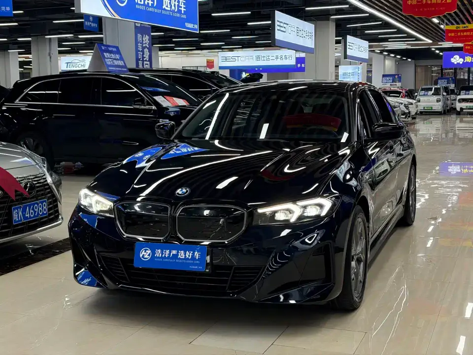 BMW i3 eDrive 35 L 2023