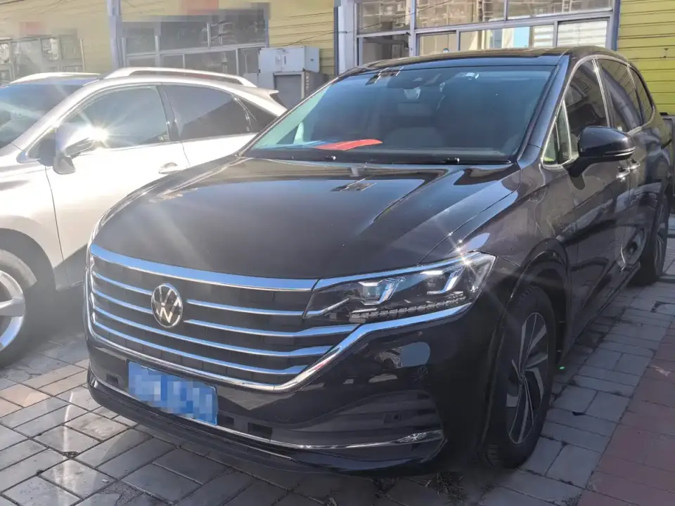 Volkswagen Viloran 380TSI Premium Edition 2022